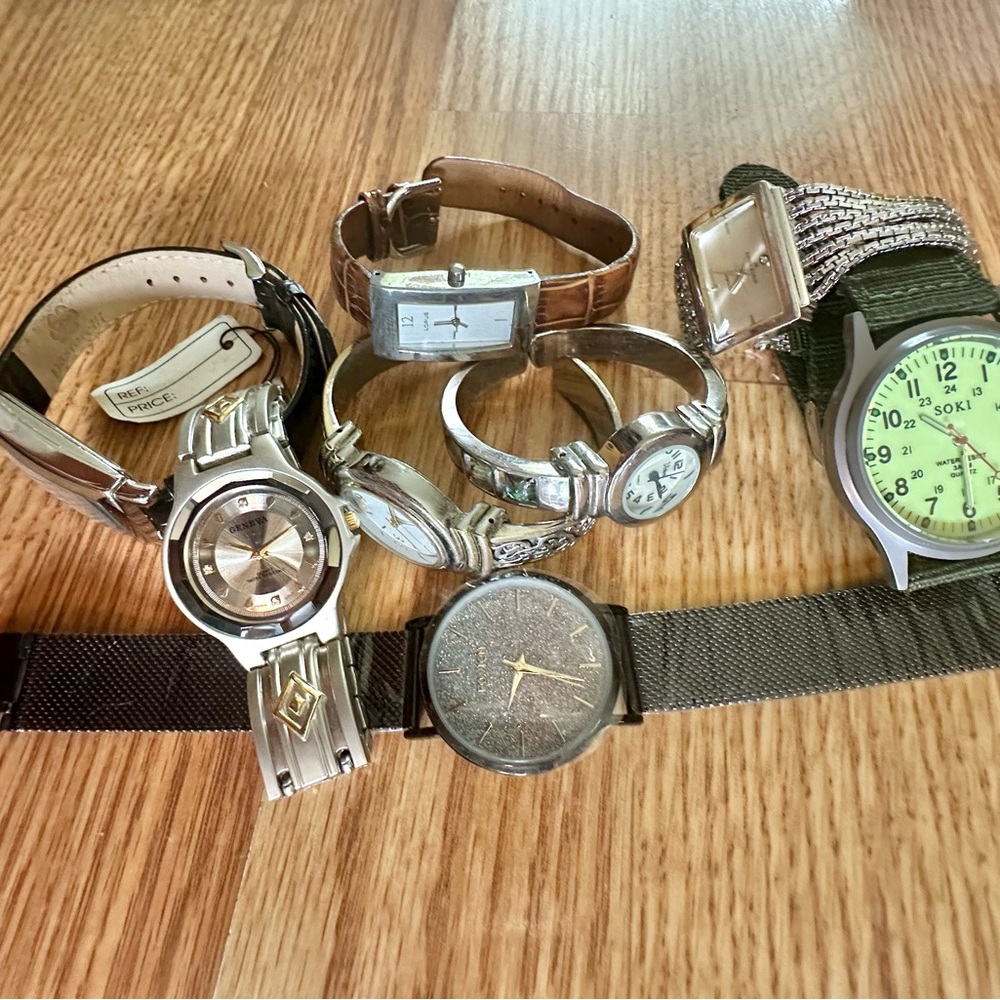 Mystery Watch Bundle, 10-15 Watches in Assorted Styles and Brands